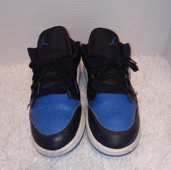 Jordan 1 Low - Picture 9 of 9